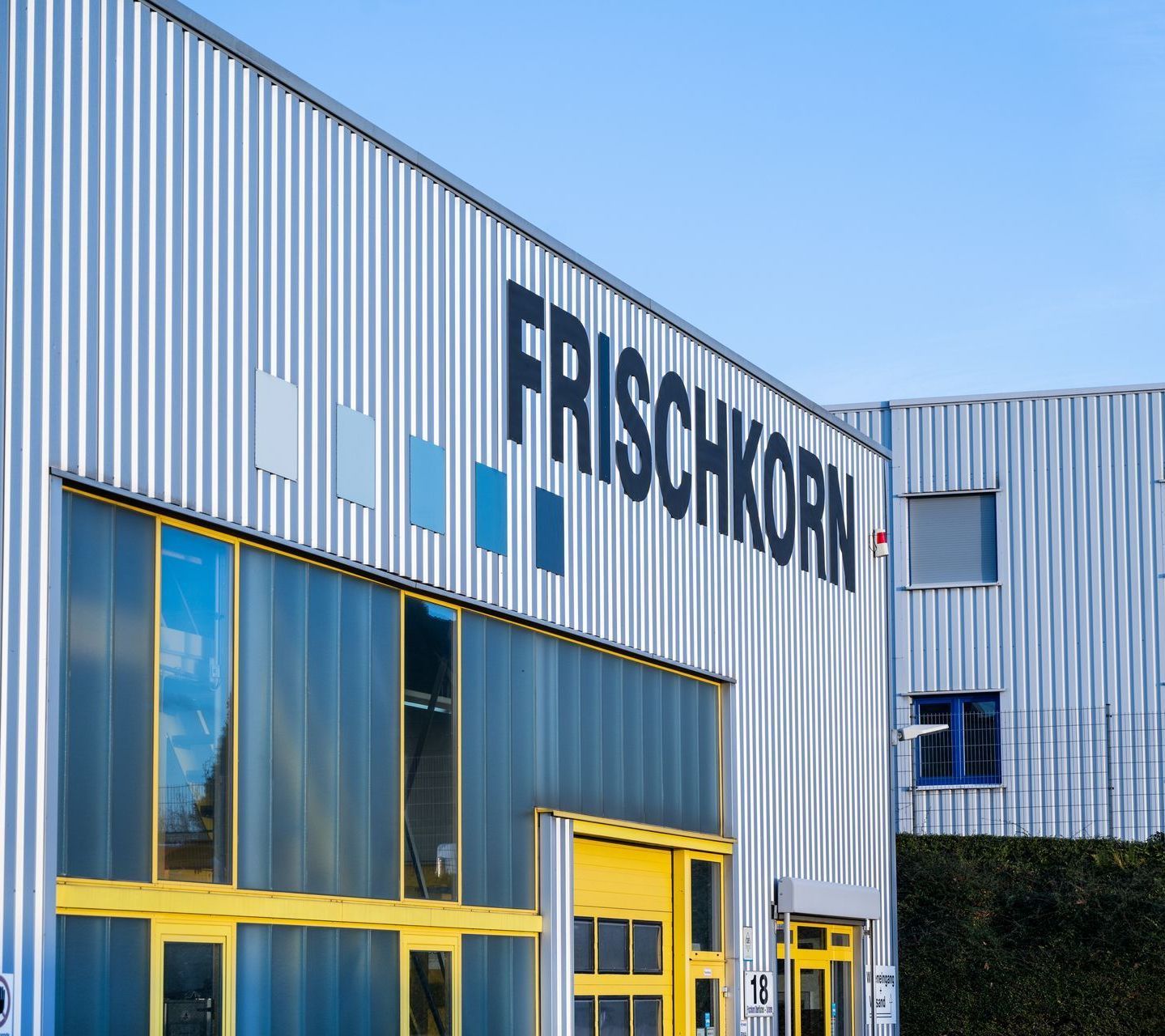 Oberflächen + Systeme GmbH, Historie