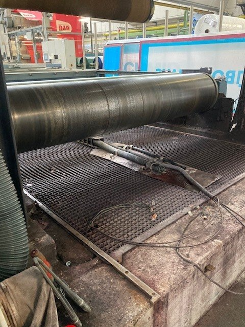 Frischkorn_Oberflächen_und_Systeme_Mobile Applikation 2 Frischkorn_Oberflächen_und_Systeme_Mobile Applikation 2