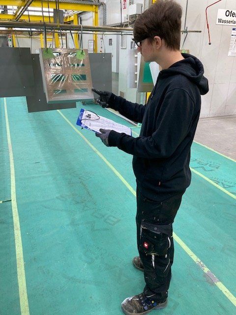 Ausbildung im Unternehmen Frischkorn Oberflächen + Systeme GmbH Frischkorn_Oberflächen_und_Systeme_Ausbildung