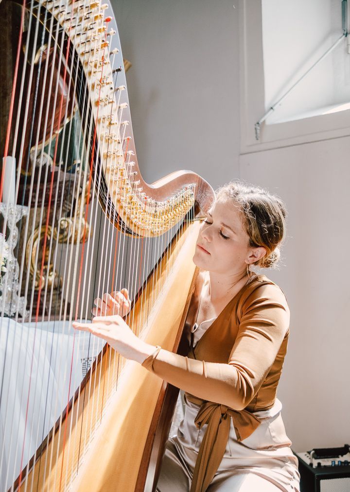 Musikalische Begleitung Taufe Harfe & Gesang von Annalena Storch