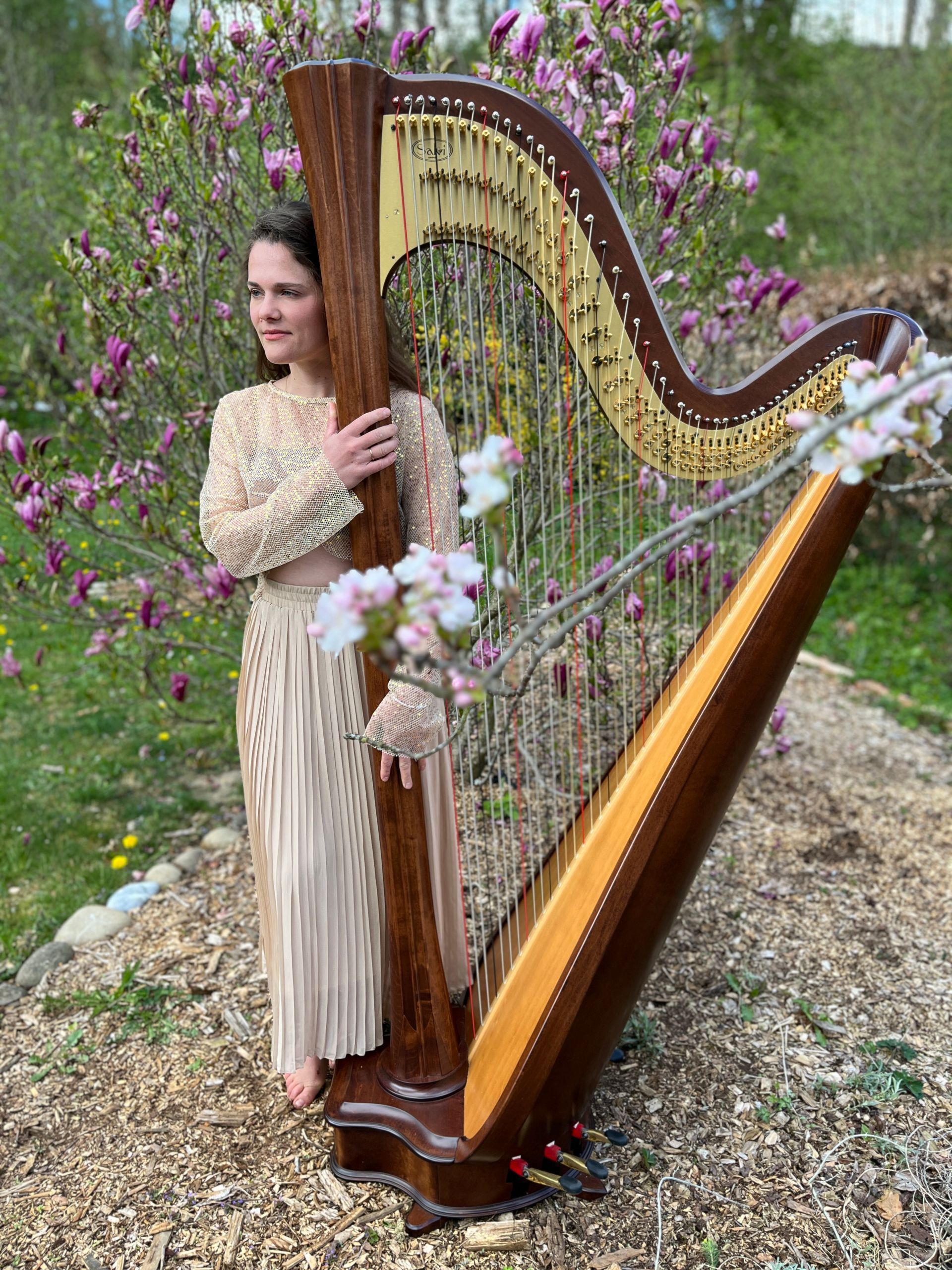 Konzert in Bamberg zum Muttertag von Harfenistin und Sängerin Annalena Storch