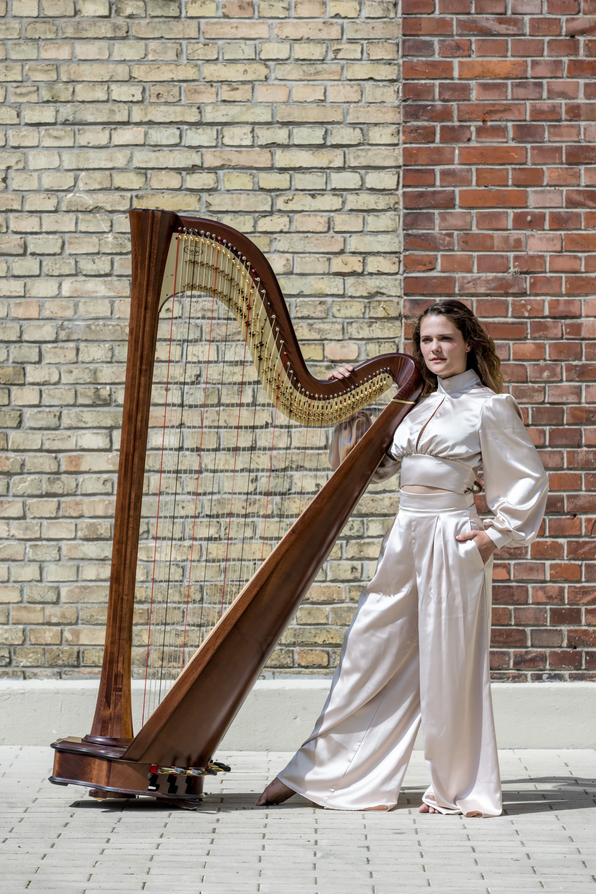 Konzert in Bamberg zum Muttertag von Harfenistin und Sängerin Annalena Storch