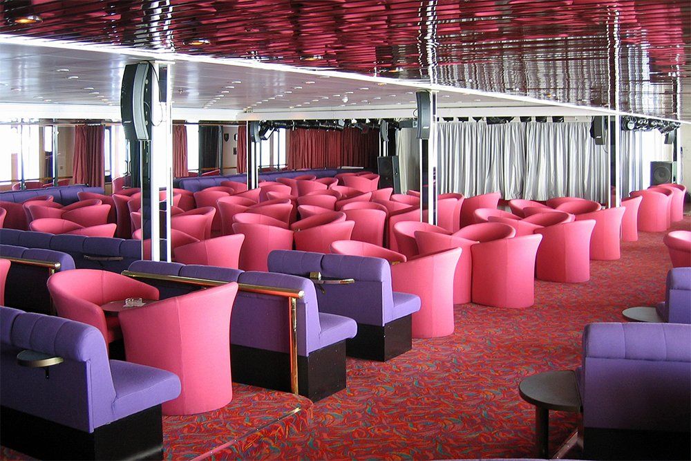 Die Main Lounge der PRINCESS DANAE Die Main Lounge der PRINCESS DANAE
