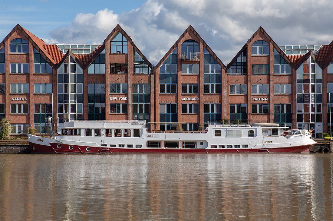 LIBERTÉ in Leer/Ostfriesland am 03.04.2022