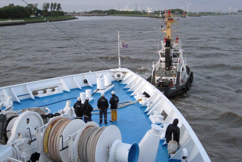 Blick aus dem Fenster vom Stichgang zwischen Kabine 6001 und 6003 Blick aus dem Fenster vom Stichgang zwischen Kabine 6001 und 6003