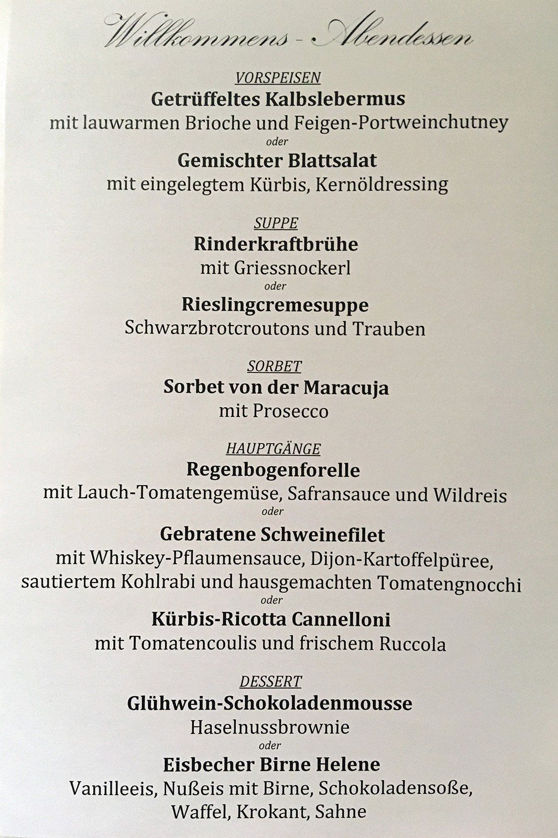 Auszug aus der Abendkarte vom 27.11.2019 im Restaurant Vier Jahreszeiten (à-la-carte) an Bord der ALENA von Phoenix Reisen Auszug aus der Abendkarte vom 27.11.2019 im Restaurant Vier Jahreszeiten (à-la-carte) an Bord der ALENA von Phoenix Reisen