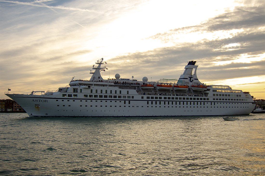 ASTOR (Venedig, 10.10.2011) ASTOR (Venedig, 10.10.2011)