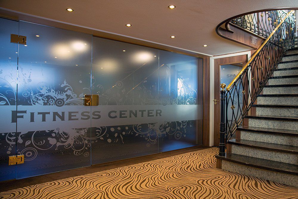 Eingang zum Fitness Center der ANESHA von Phoenix Reisen