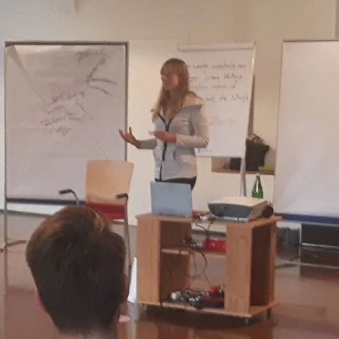 Persönlichkeitsentwicklung, Kommunikationstraining, Führungskräftetraining, Selbstorganisation, Selbstdarstellung, Selbstbewusstsein