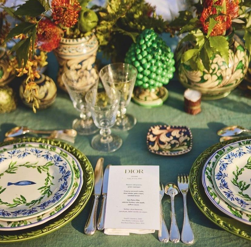 Location de verres pour une réception de la Maison Dior en Italie