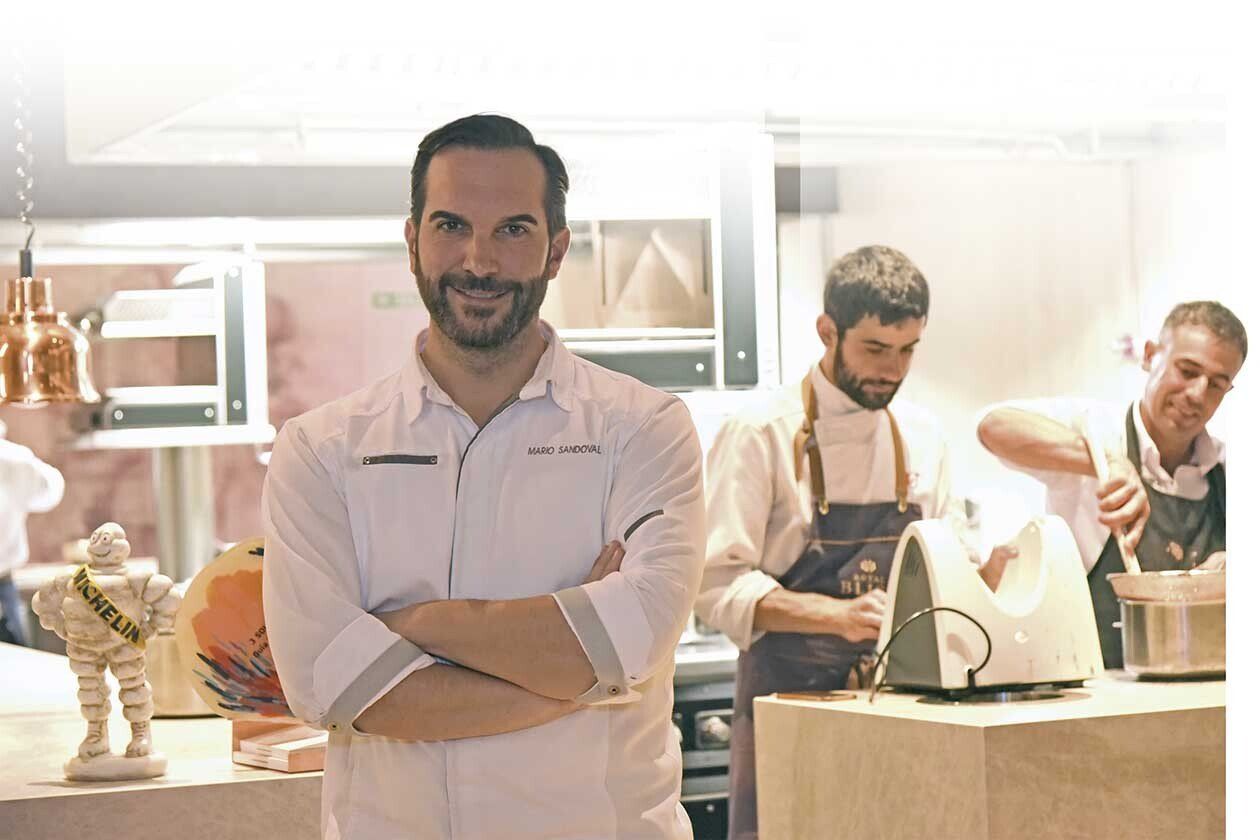 Fotografía de Mario Sandoval en su cocina Mario Sandoval