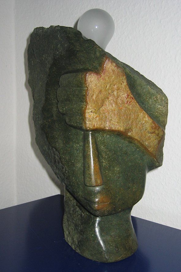 Teilnehmerskulptur Into Africa Bildhauer Workshop in Wernsbach