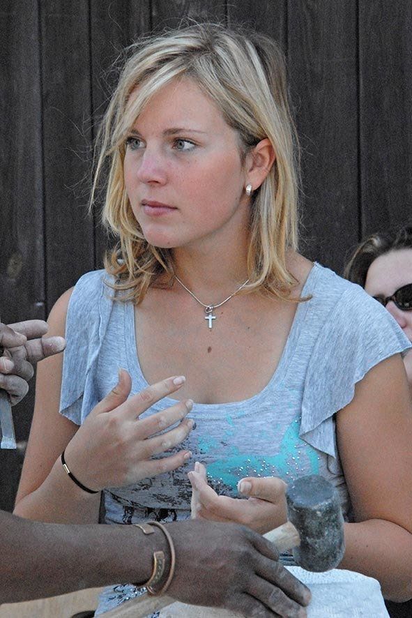 Link - Philosophie der Into Africa Bildhauer Workshops