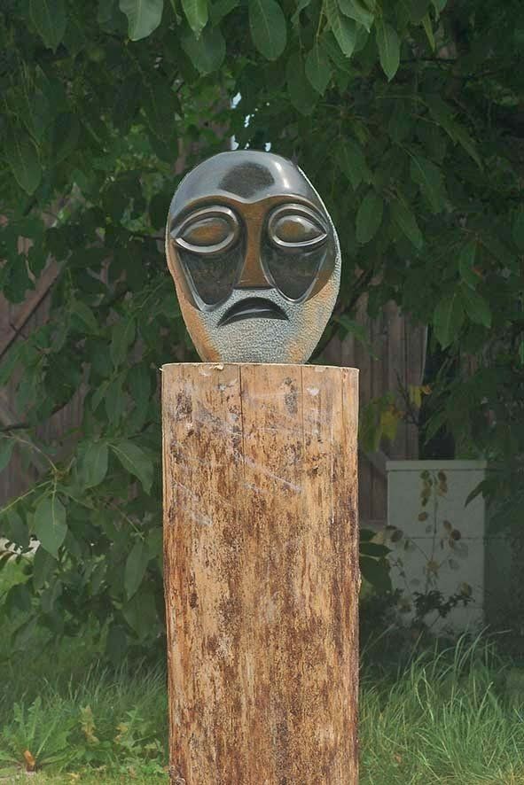 Teilnehmerskulptur Into Africa Bildhauer Workshop in Wernsbach