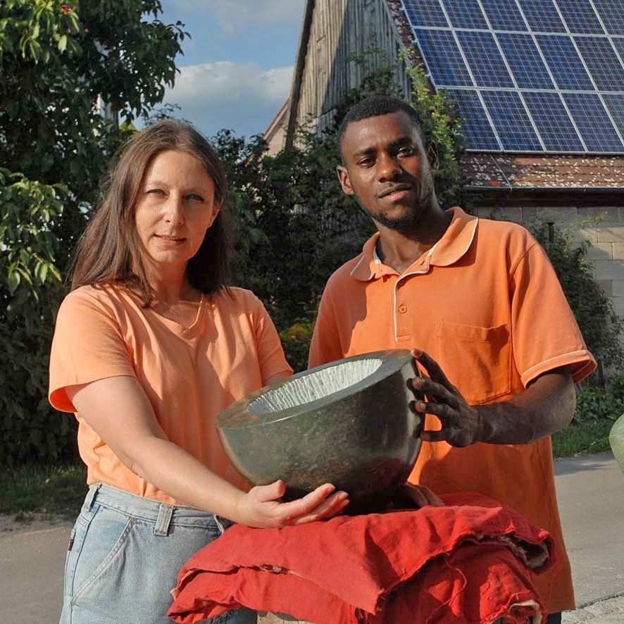 Teilnehmerskulptur Into Africa Bildhauer Workshop in Wernsbach