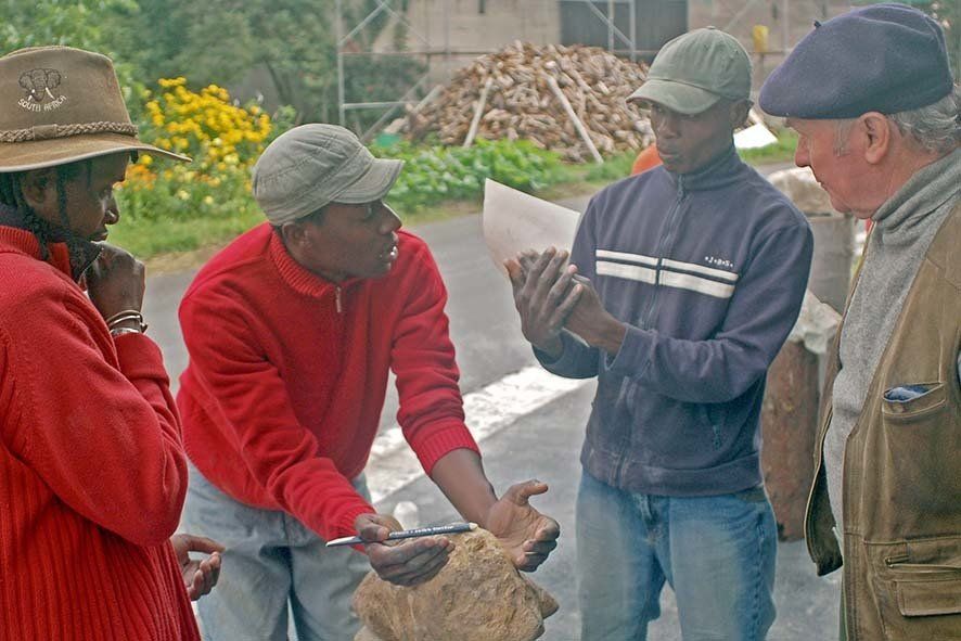 Into Africa Bildhauer Workshop in Wernsbach