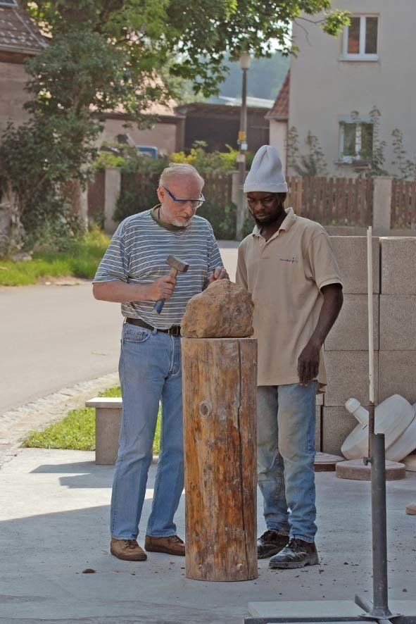 Into Africa Bildhauer Workshop in Wernsbach