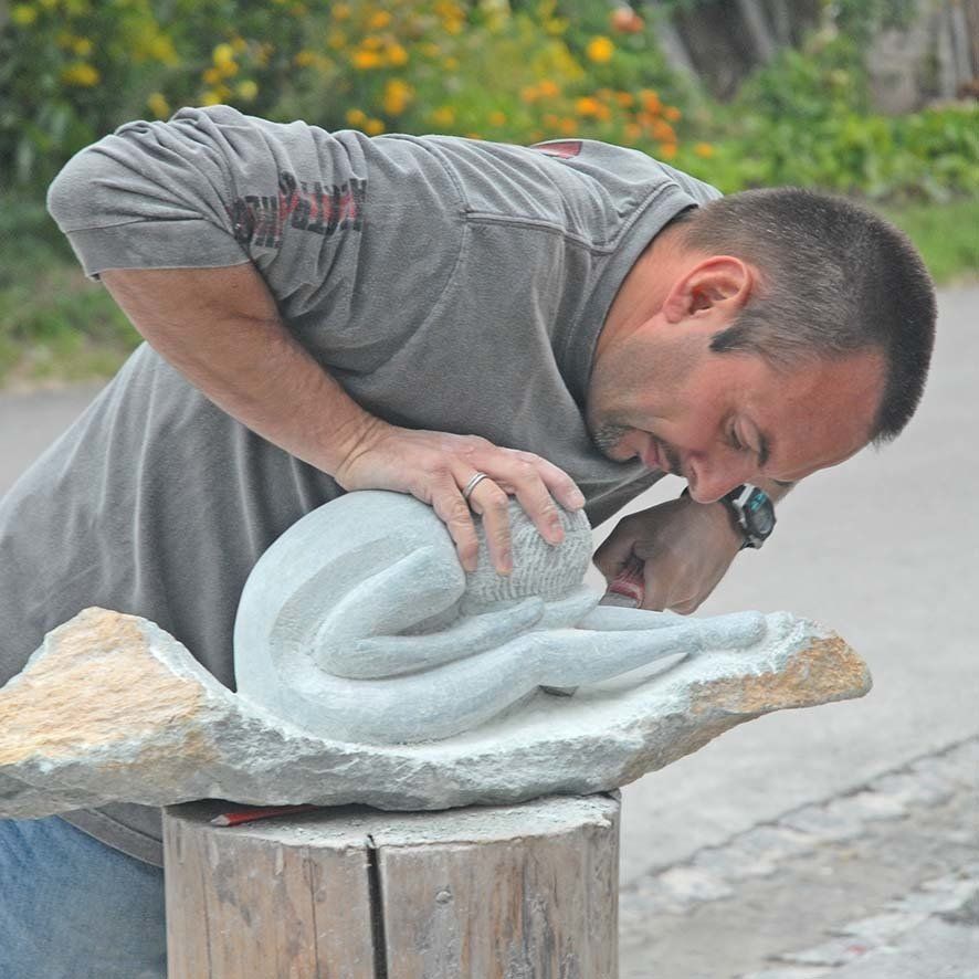 Into Africa Bildhauer Workshop in Wernsbach