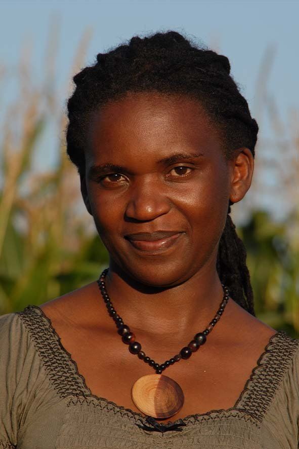 Ronika Tandi