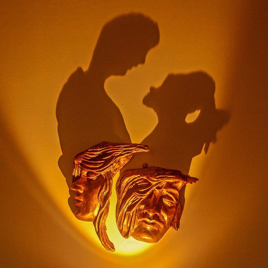 Twins Seven Seven-Waking up the Neighbours