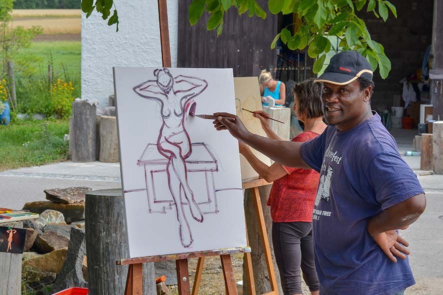 Shepherd Mahufe Shepherd Mahufe in der Into Africa Skulpturengalerie