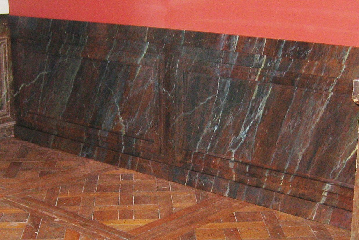 Boiseries peintes en faux marbre