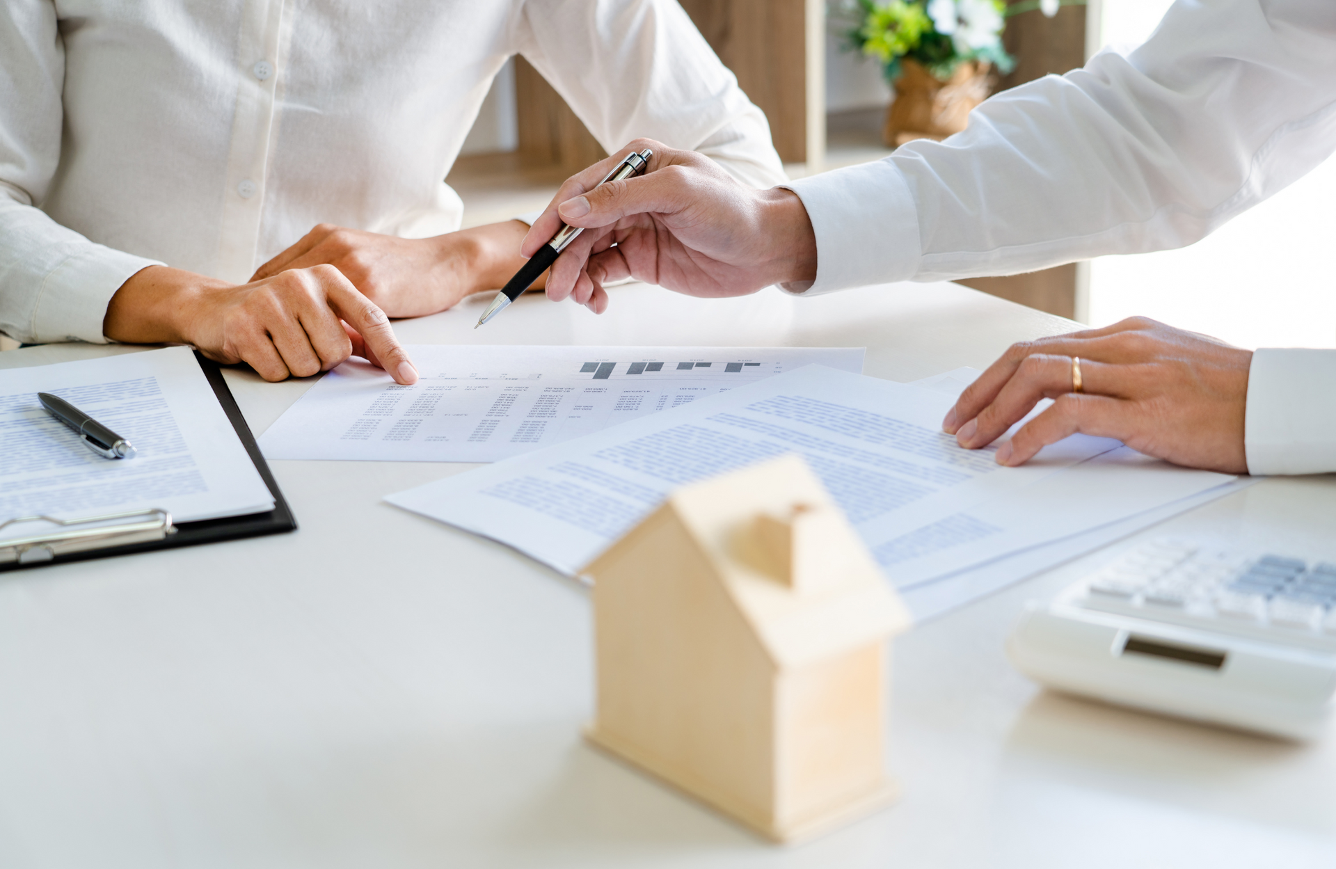 Should landlords form a limited company? UK tax and investment benefits explained