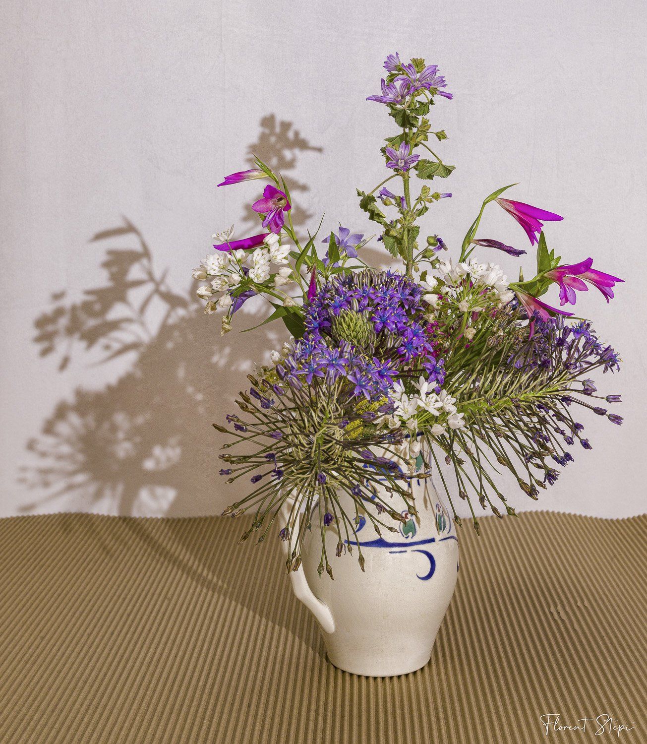 composition de fleurs sauvages, Florent Stepin, Algarve, Portugal.