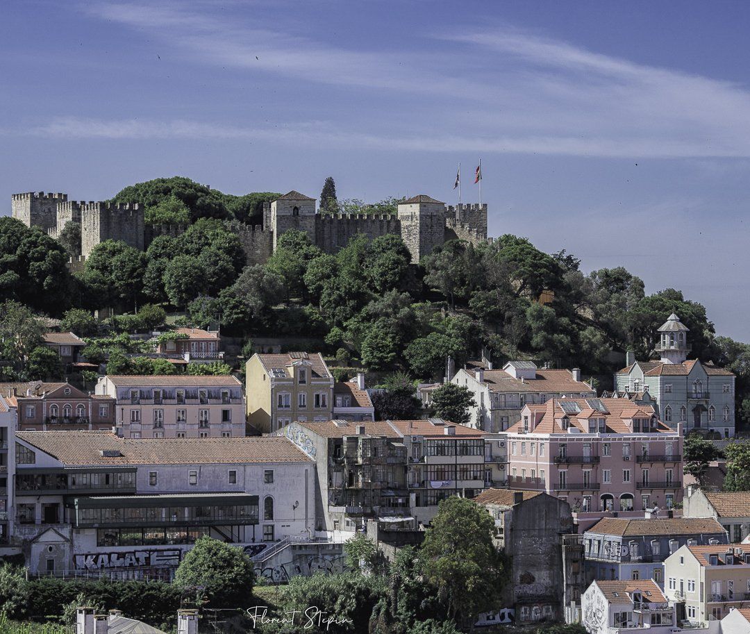 Castelo de São Jorge  vu du miradouro de Graca, Lisbonne
