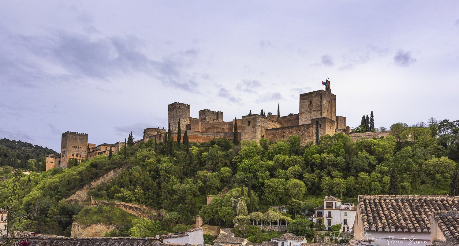 Grenade, l'Alhambra vue du paseo de los triste