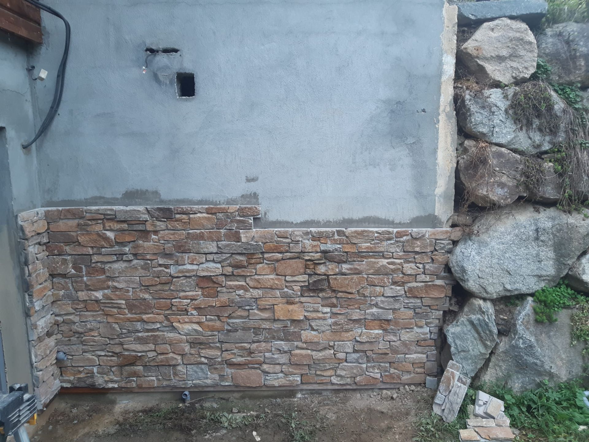 Pose de parement pierre