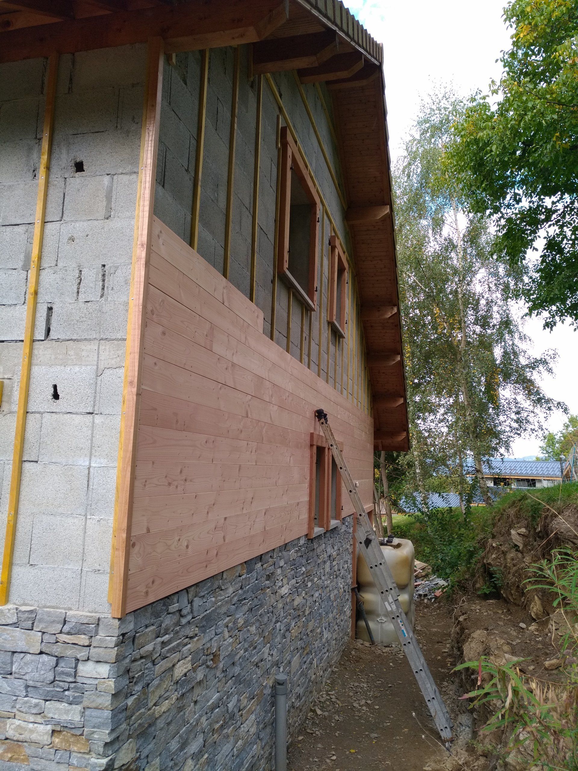 Pose de bardage bois