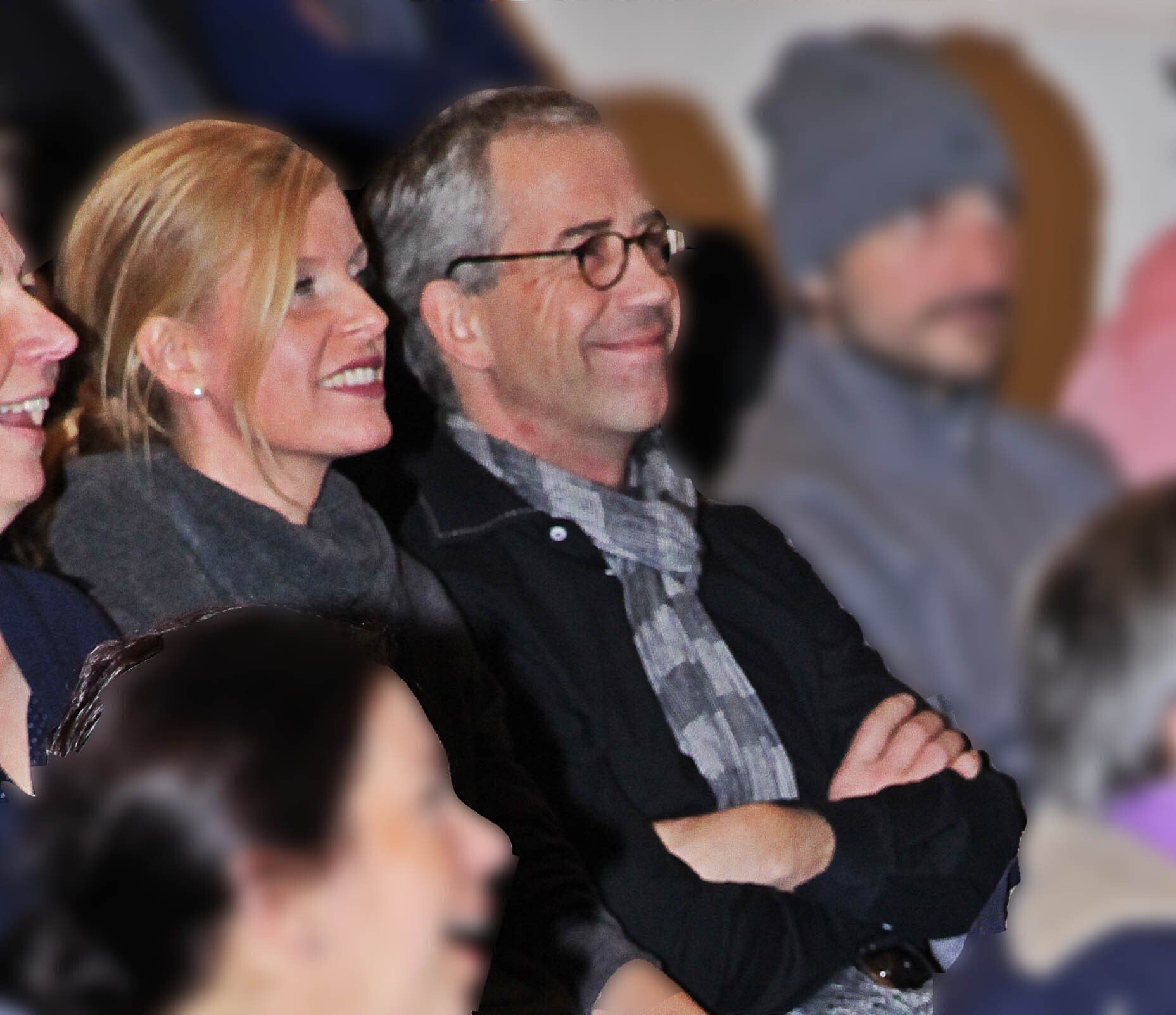 Fasziniertes Publikum von Peter Vohralilk