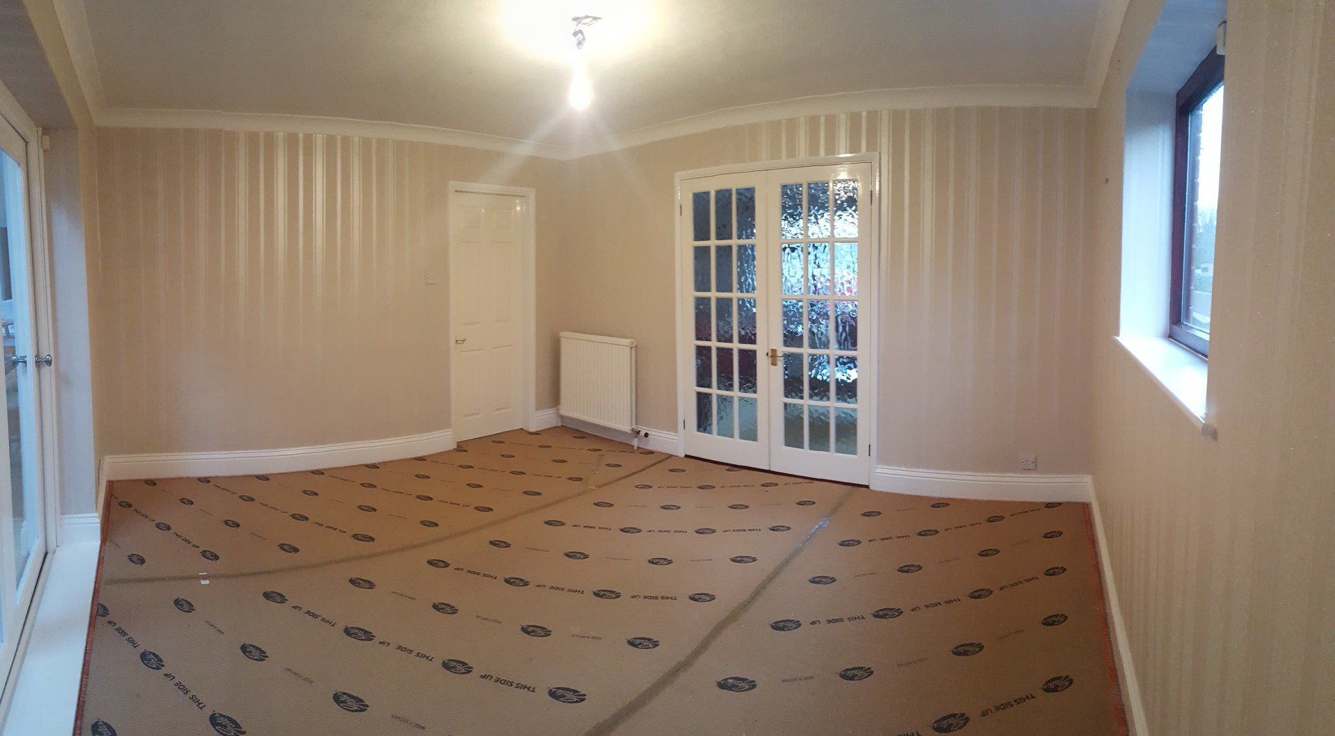painting and decorating, wallpaper in Ilkeston after Dollies Designs And Decorating