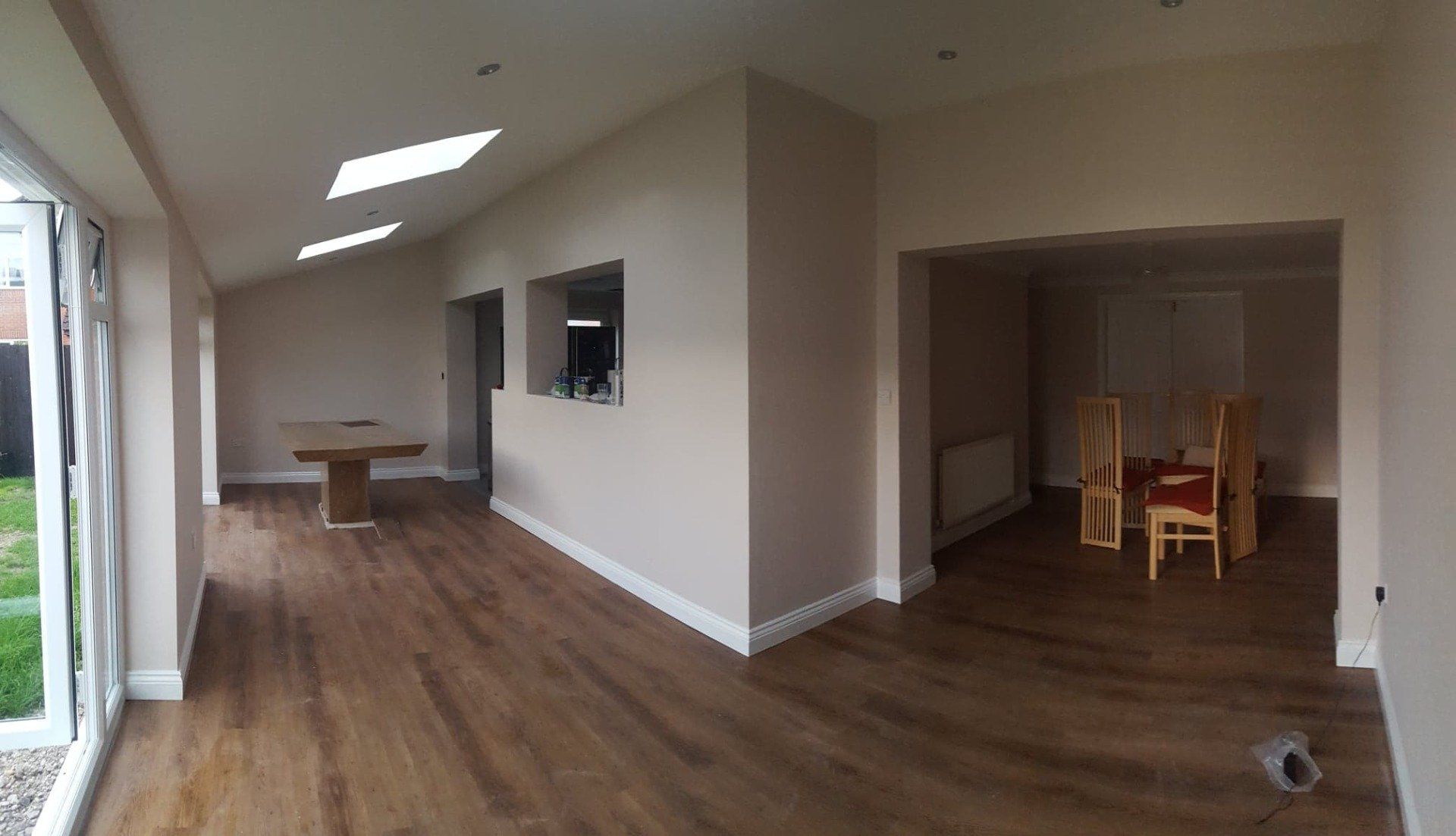 Painting and decorating services in Ilkeston Dollies Designs And Decorating