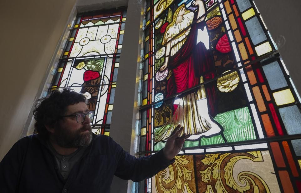 Herald magazine stained glass picture of us doing our stuff by photographer Gordon Terris