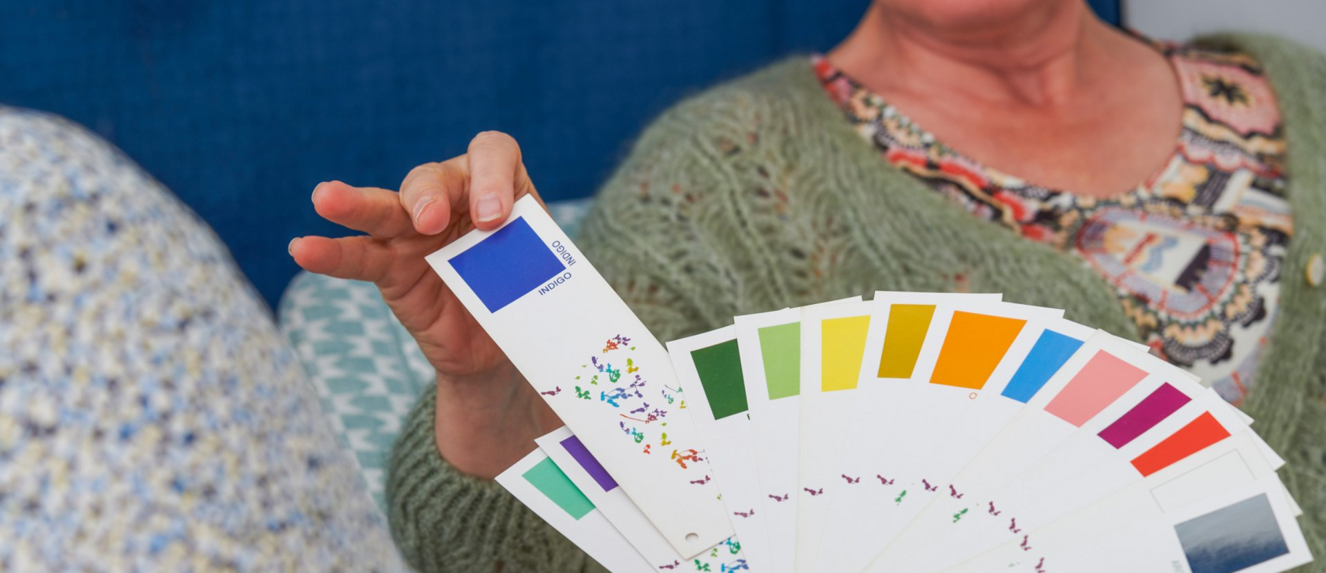 choix des couleurs pour le soin émotion couleur avec huiles essentielles et relaxation énergétique