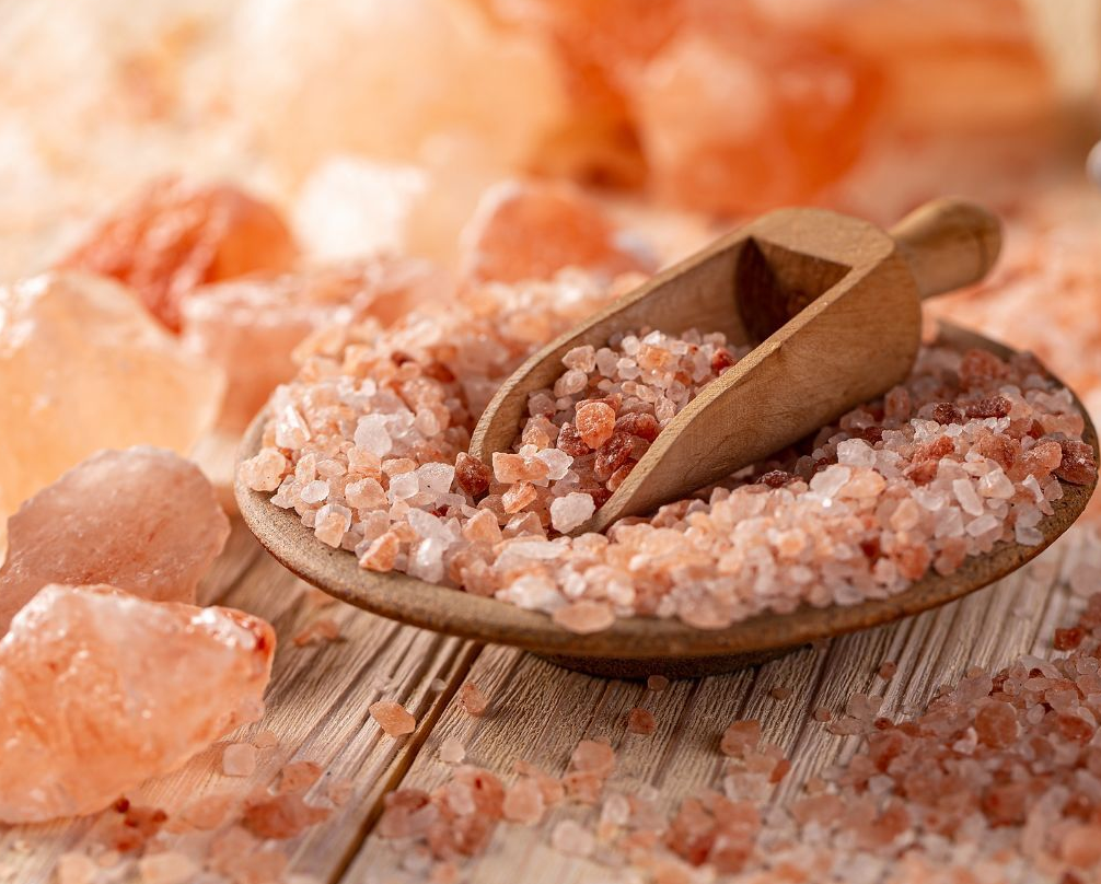 gommage sel Himalaya huile massage soin détente purification énergétique corps