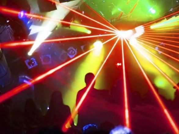 DJ DISCOMOBIL, MUSICA FIESTAS