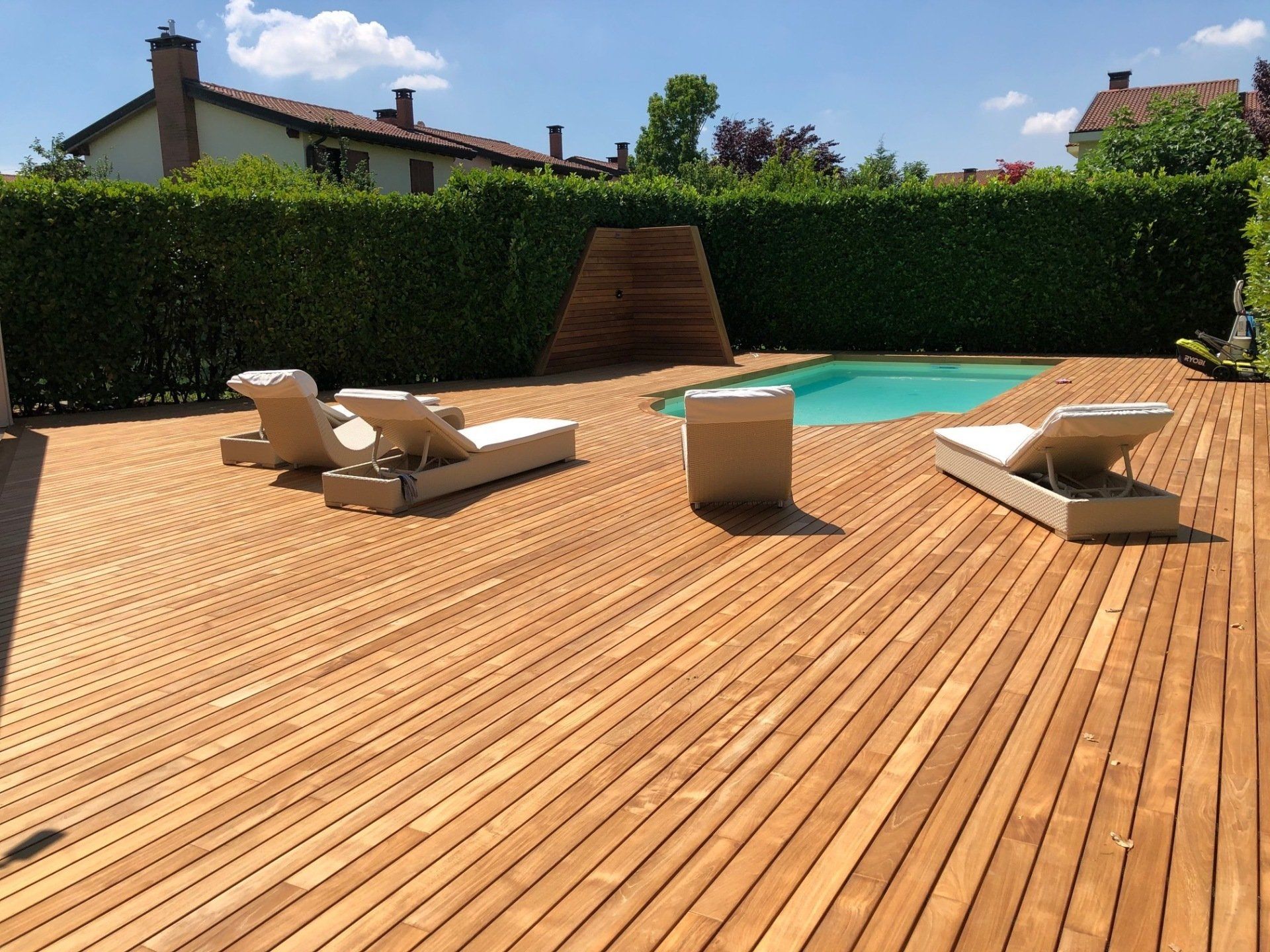 parquet piscina