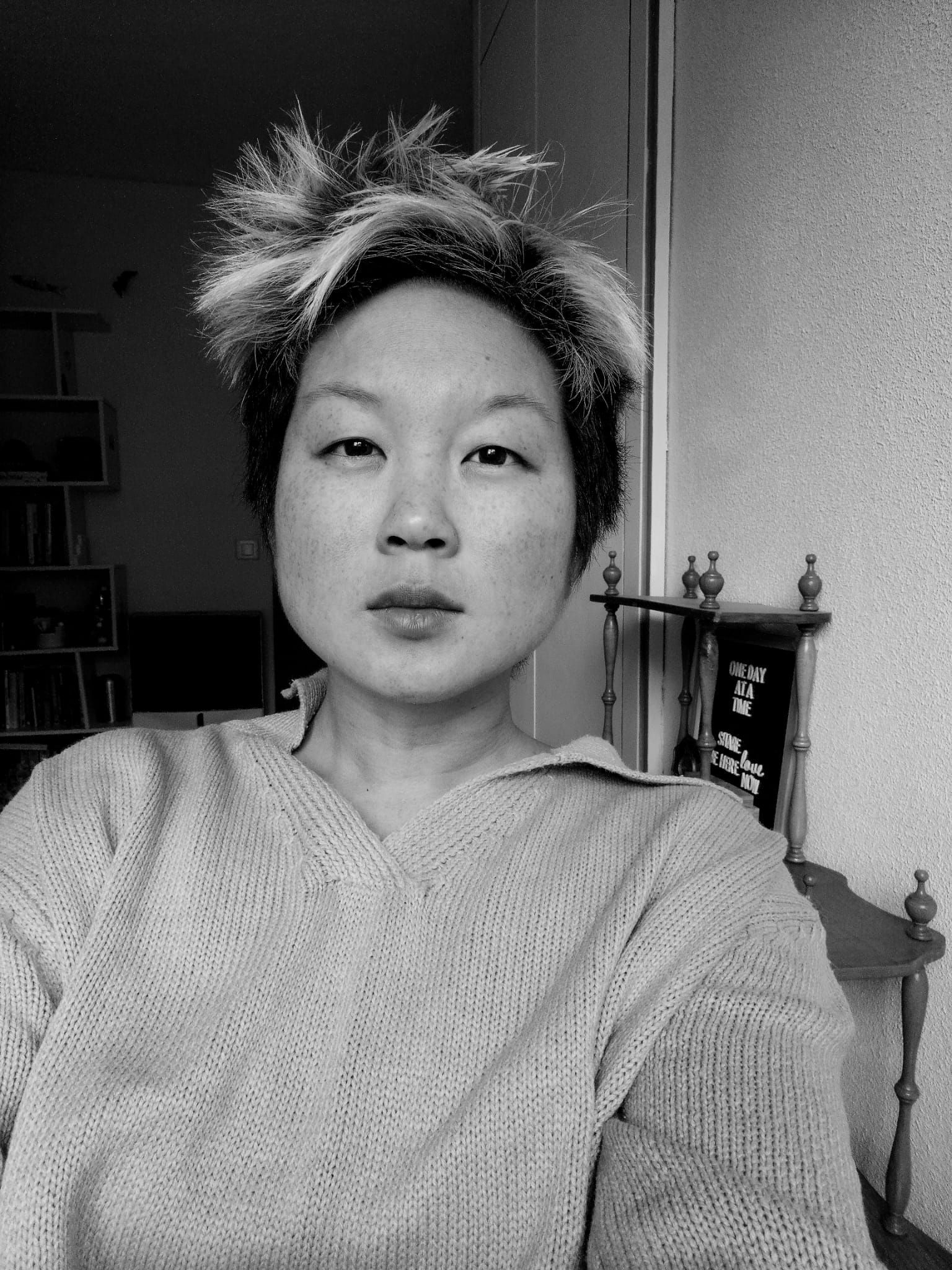 Susana Ye periodista, autora y poeta. Escribe Trashumante en arenas movedizas (editorial El rey de Harlem: 2023)