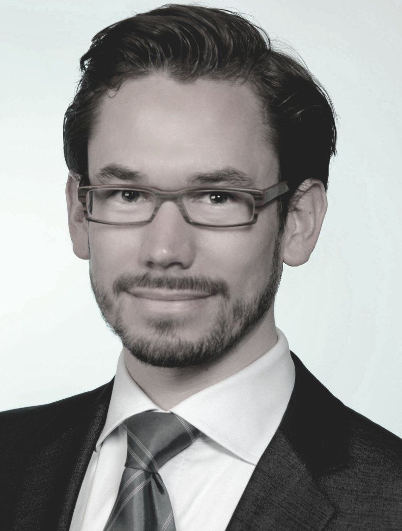 Immobiliengutachter Alexander Knesewistch Sachverständiger Alexander Knesewitsch