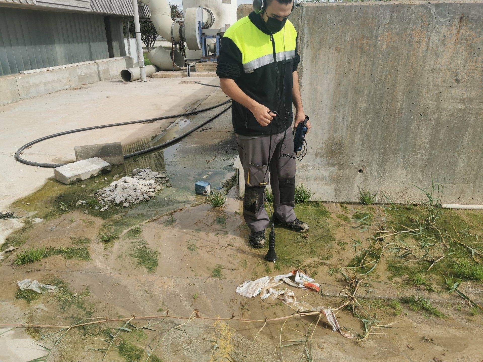 Rehabilitación de las tuberías sin Obras Reparación del saneamiento sin obras