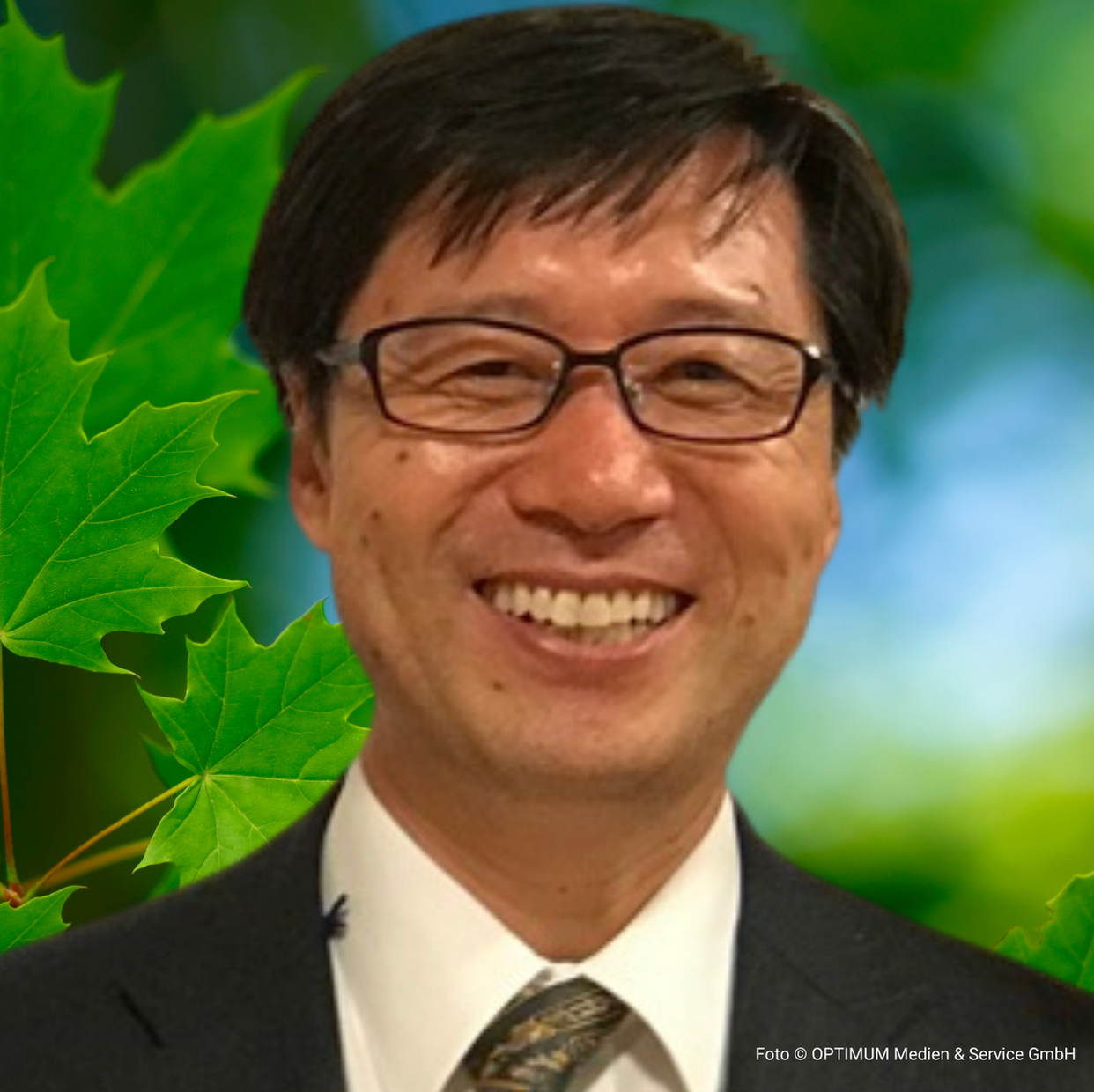 Dr. Qing Li (MD, PhD). International führender Experte für Forest Medicine und Immunologie. Der renommierte Forscher gilt als Begründer des Shinrin Yoku (Waldbaden) Dr. Qing Li (MD, PhD)|Führender Experte für Waldmedizin, Shinrin Yoku, Waldbaden. Vorsitzender vieler Fachgesellschaften