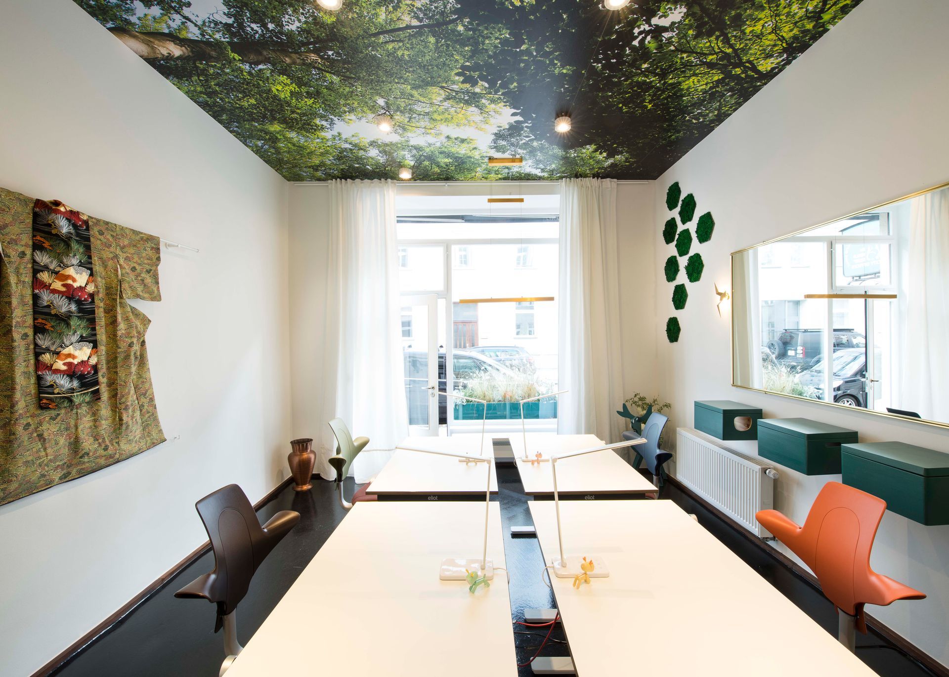 IM-WALD-SEIN® City Offices: Büro „Kronendach“|Ergonomisch, biophil möbliert|Hell| Blick auf Tumblingerstr. 14, 80337 München