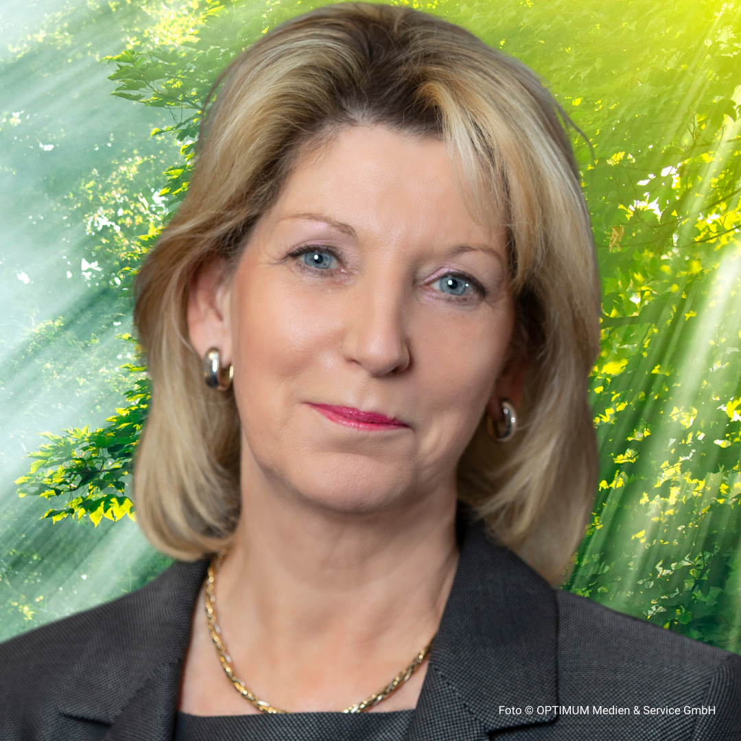 Hanka Knoche. IM-WALD-SEIN® INSTITUTE FOR FOREST MEDICINE AND FOREST THERAPY, Munich, Germany