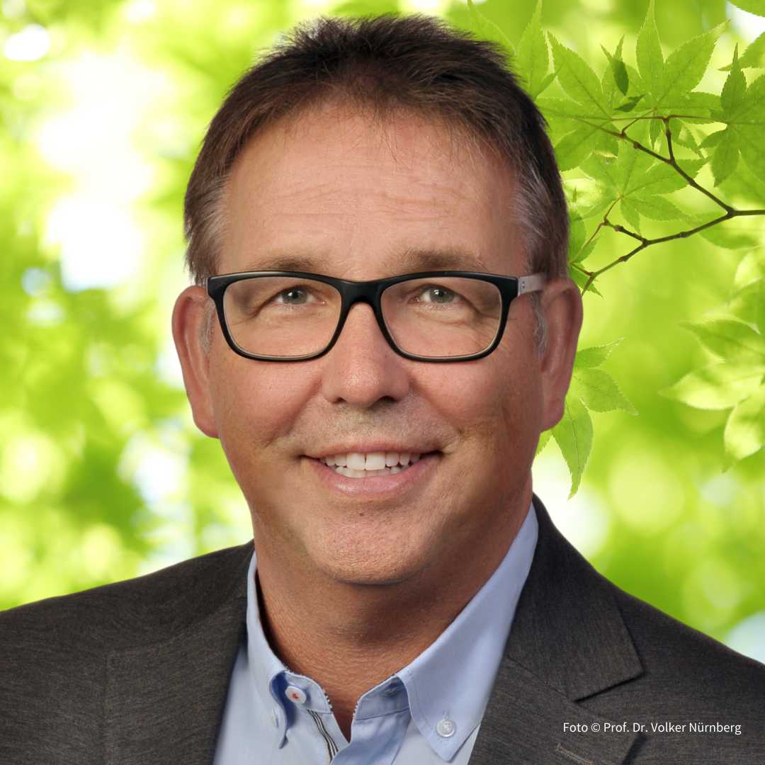 Prof. Dr. Volker Nürnberg. IM-WALD-SEIN® INSTITUT FÜR WALDMEDIZIN UND WALDTHERAPIE, München