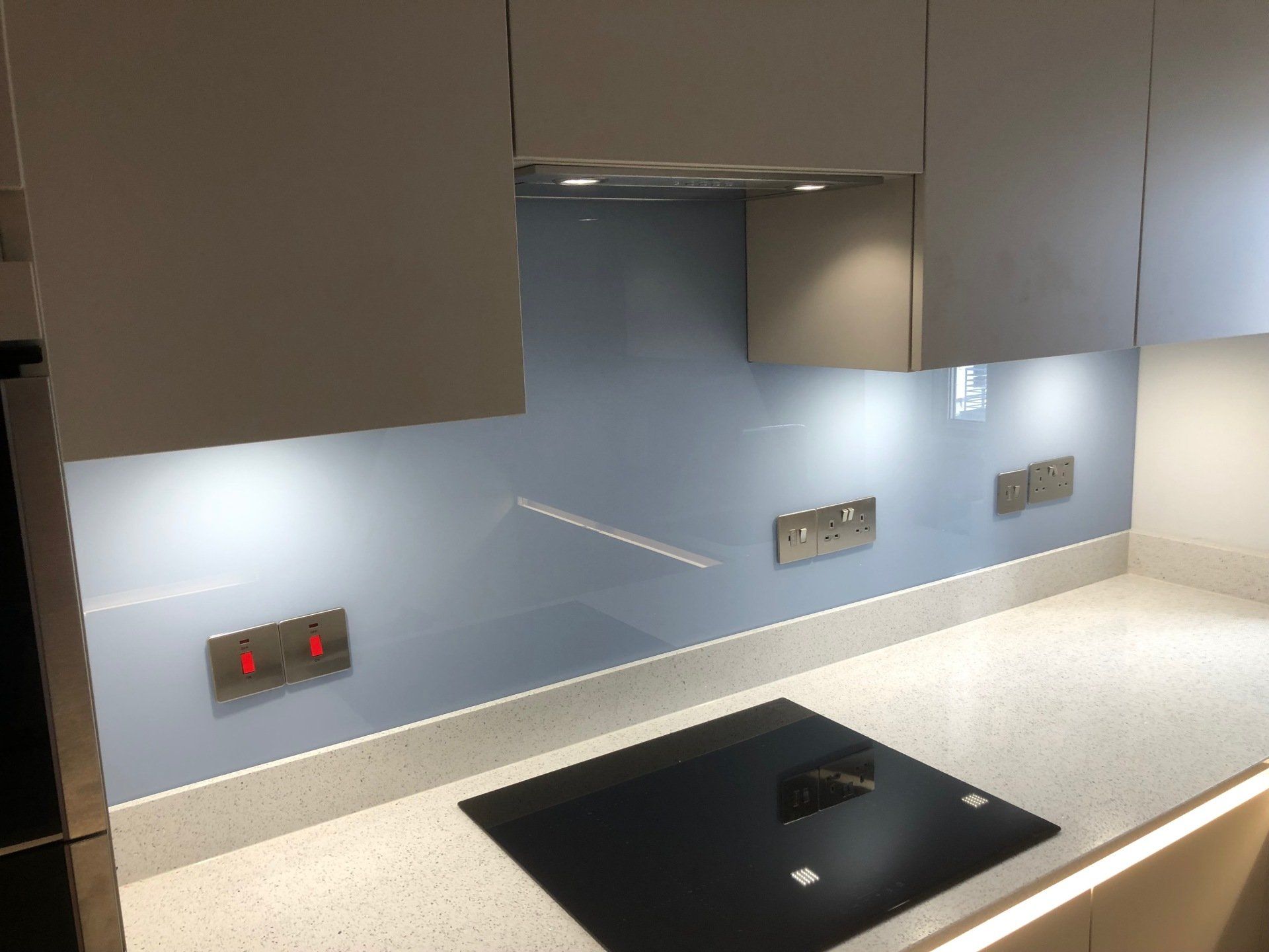 Convection Hob & Cupboard lighting