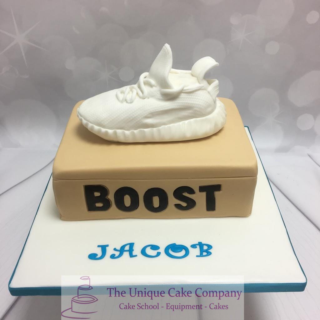 Trainer cake
