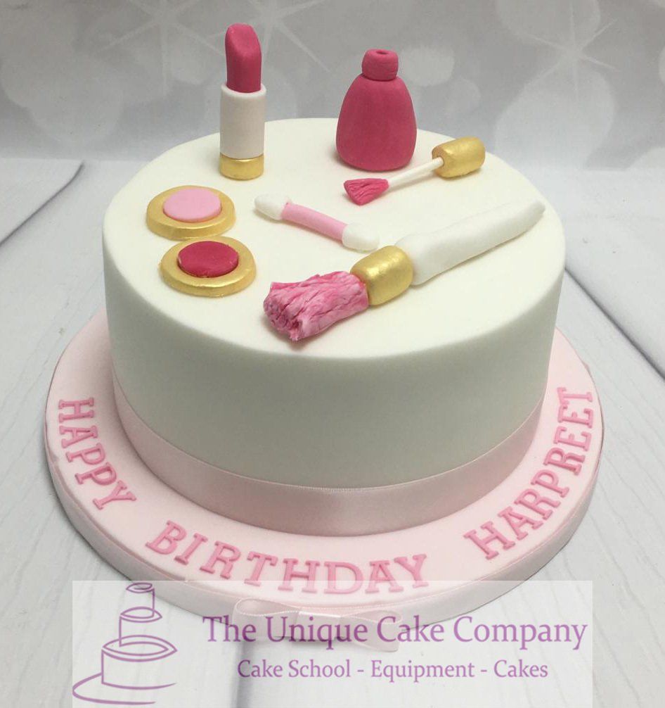 Make up birthday cake